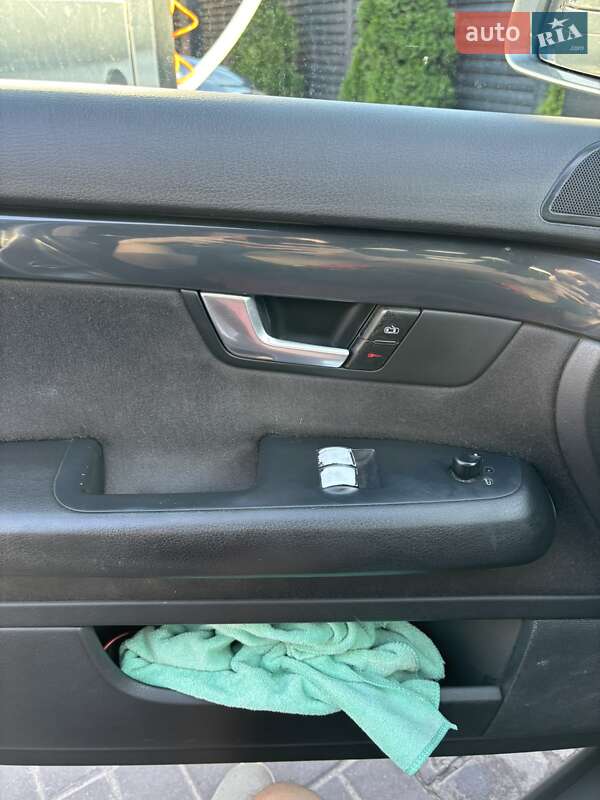 Седан Audi A4 2002 в Черкассах