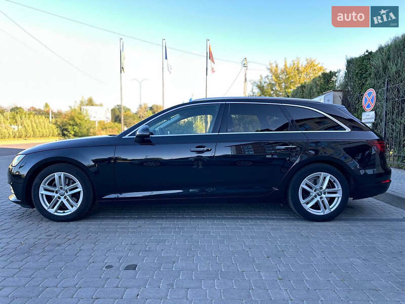 Универсал Audi A4 2018 в 