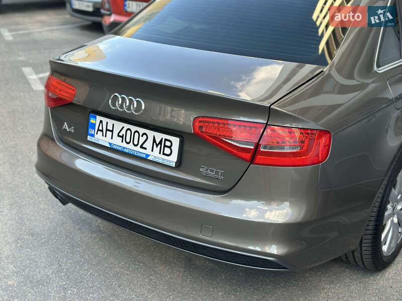 Седан Audi A4 2015 в Києві