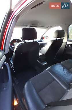 Седан Audi A4 2005 в 