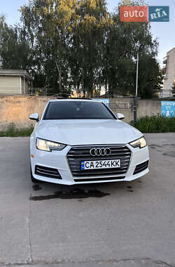 Седан Audi A4 2016 в 