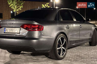 Седан Audi A4 2011 в 