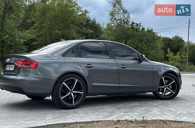 Седан Audi A4 2011 в 