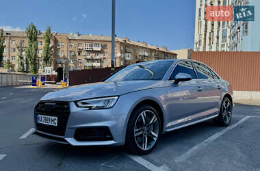 Седан Audi A4 2018 в 