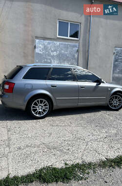 Универсал Audi A4 2004 в 