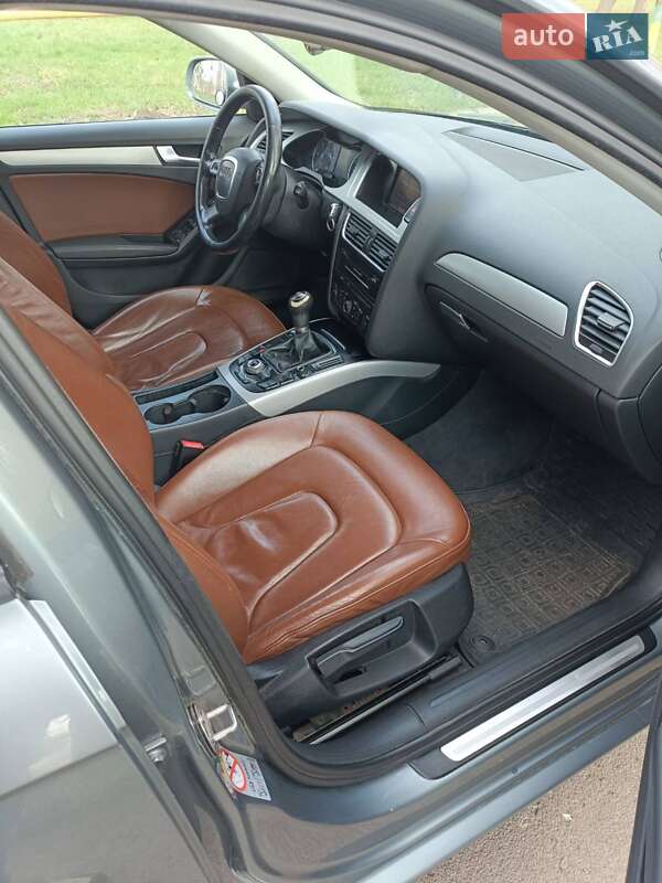 Універсал Audi A4 2011 в Рівному