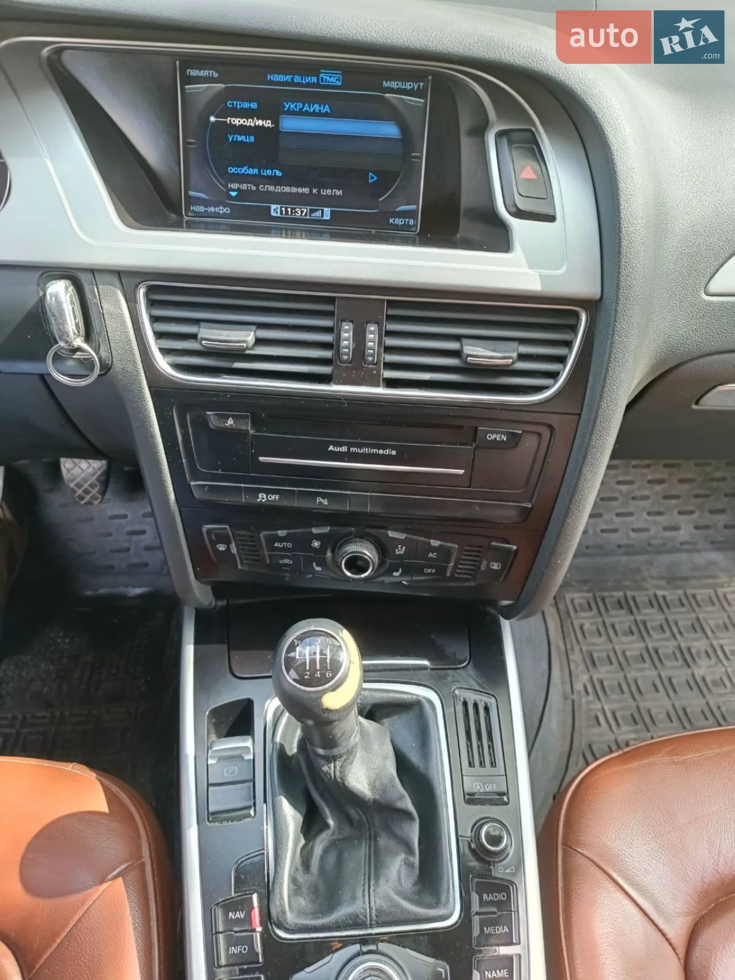 2011 Audi A4 - мініатюра 23