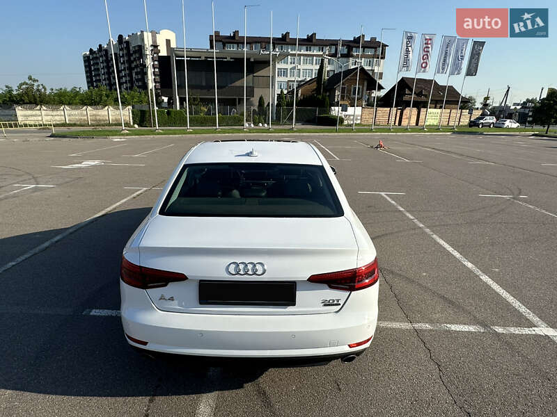 Седан Audi A4 2016 в Киеве