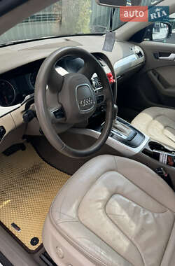 Седан Audi A4 2010 в 