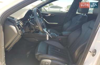 Седан Audi A4 2018 в 