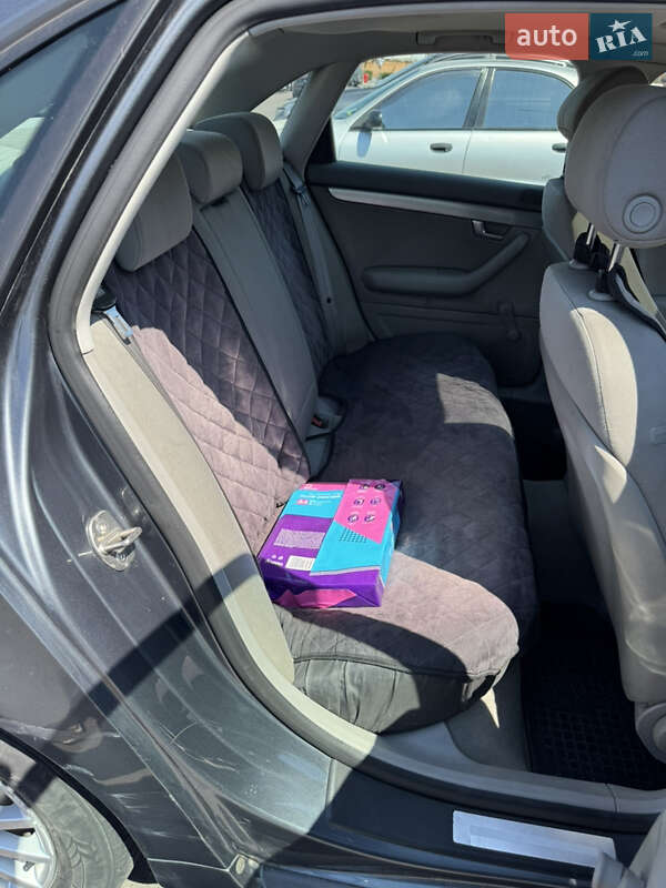 Седан Audi A4 2005 в Одессе