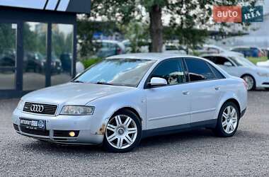 Седан Audi A4 2001 в 