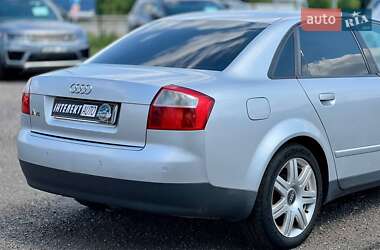 Седан Audi A4 2001 в 