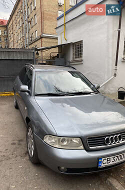 Универсал Audi A4 2001 в Киеве