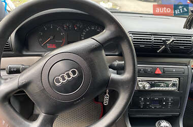 Универсал Audi A4 2001 в 