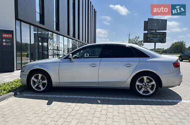 Седан Audi A4 2013 в Львове