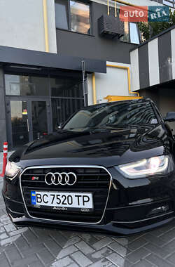 Седан Audi A4 2014 в 