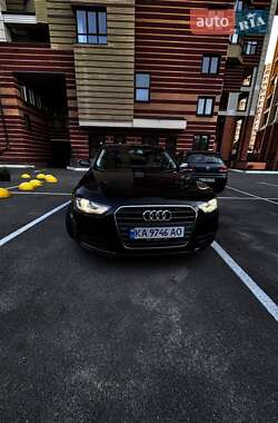 Седан Audi A4 2013 в Киеве