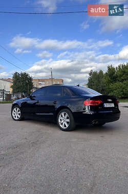 Седан Audi A4 2010 в 