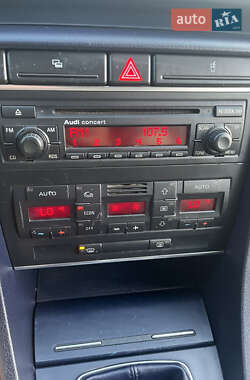 Универсал Audi A4 2003 в 