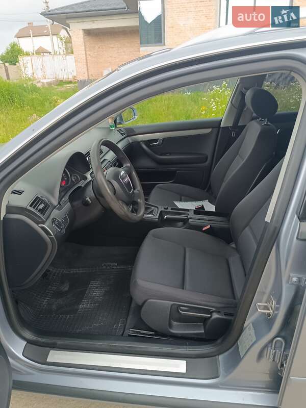 Универсал Audi A4 2006 в Хмельницком