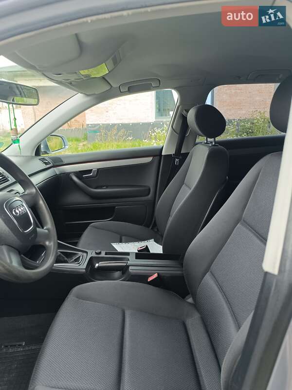Универсал Audi A4 2006 в Хмельницком