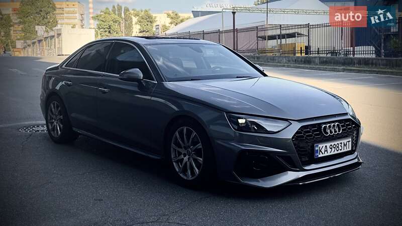 Седан Audi A4 2020 в Киеве