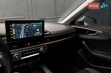 Седан Audi A4 2020 в 