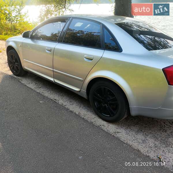 Седан Audi A4 2002 в Глухові фото 5 Седан Audi A4 2002 в Глухові