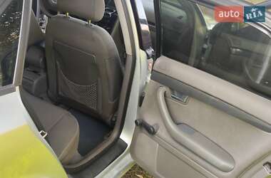 Седан Audi A4 2002 в 