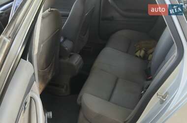 Седан Audi A4 2002 в Глухові фото 15 Седан Audi A4 2002 в Глухові