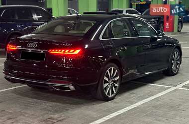 Седан Audi A4 2020 в 
