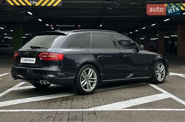 Универсал Audi A4 2015 в 