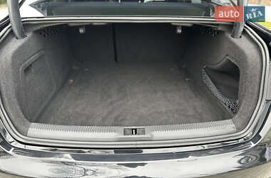 Седан Audi A4 2012 в 