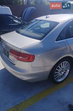 Седан Audi A4 2013 в 
