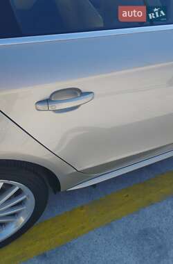 Седан Audi A4 2013 в 
