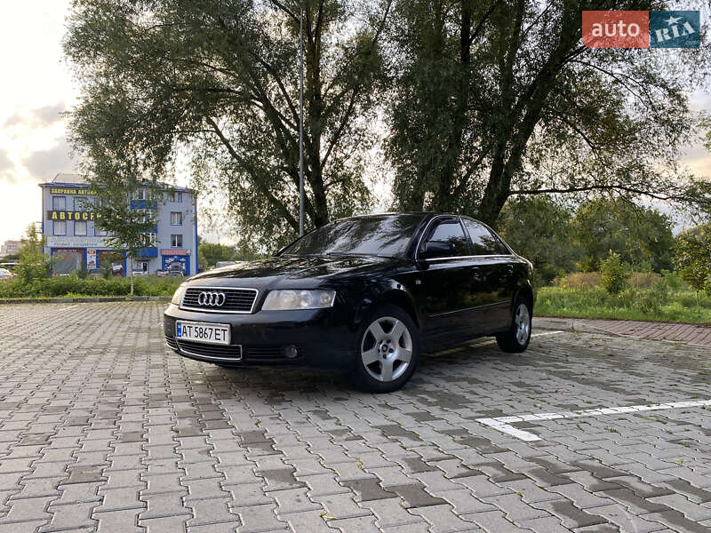 Седан Audi A4 2002 в 