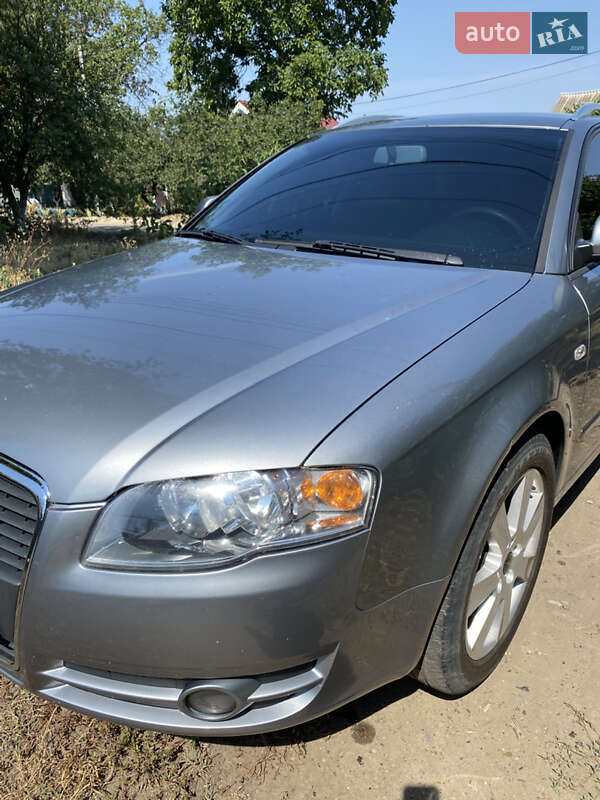 Универсал Audi A4 2005 в Беляевке