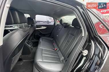 Седан Audi A4 2016 в 