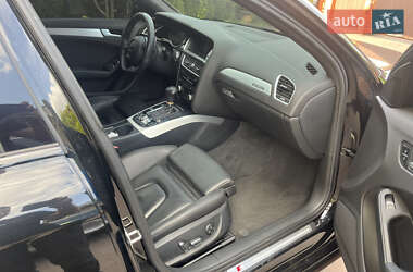 Седан Audi A4 2014 в 