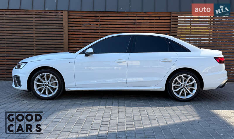 Седан Audi A4 2021 в Одессе