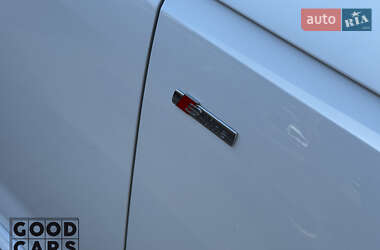 Седан Audi A4 2021 в 