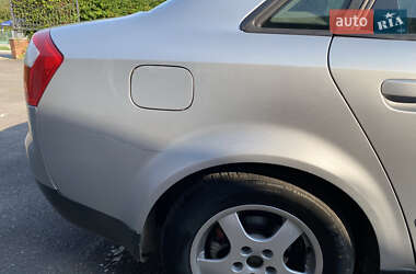 Седан Audi A4 2002 в 