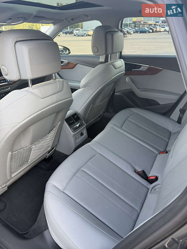 Седан Audi A4 2020 в Запорожье