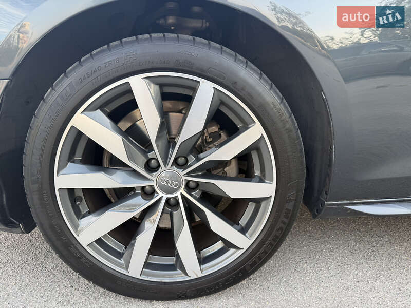 Седан Audi A4 2020 в Запорожье