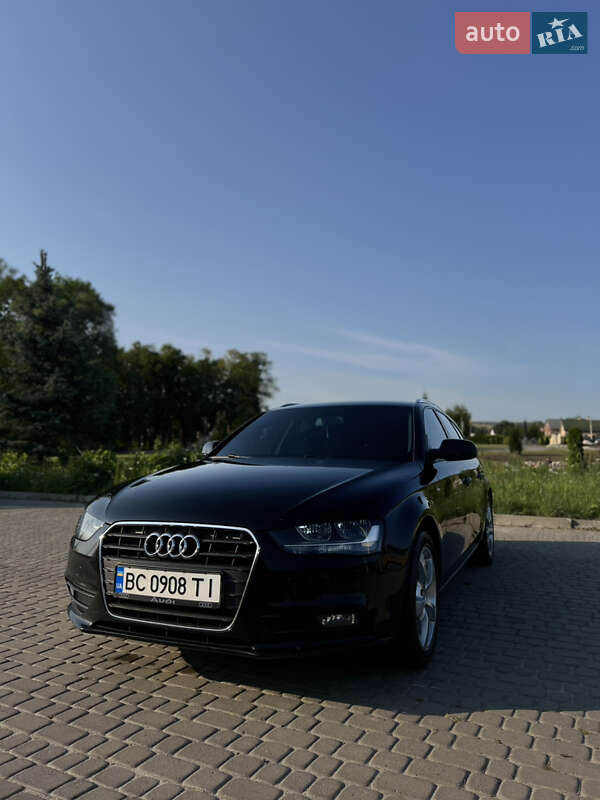 Универсал Audi A4 2012 в Львове