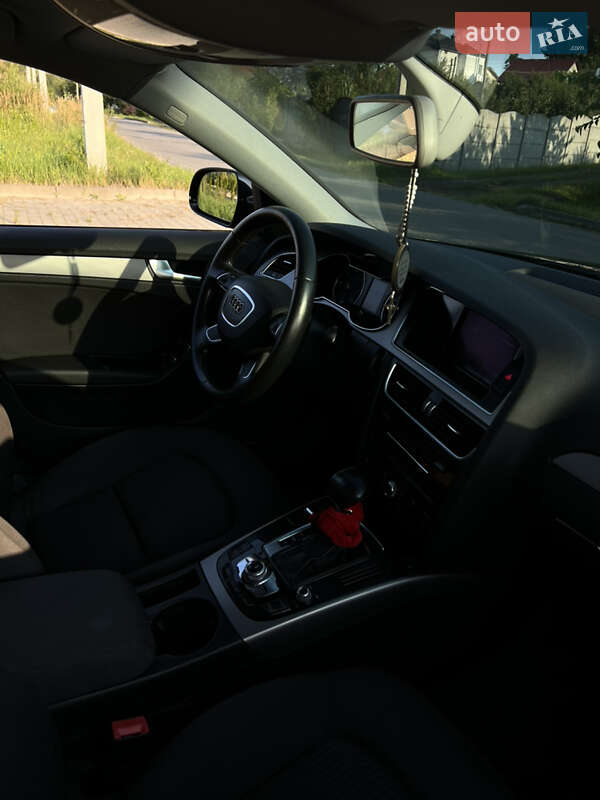 Универсал Audi A4 2012 в Львове