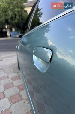 Универсал Audi A4 1999 в 