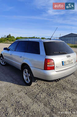 Универсал Audi A4 2001 в 