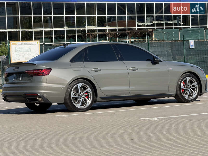 Седан Audi A4 2023 в Киеве